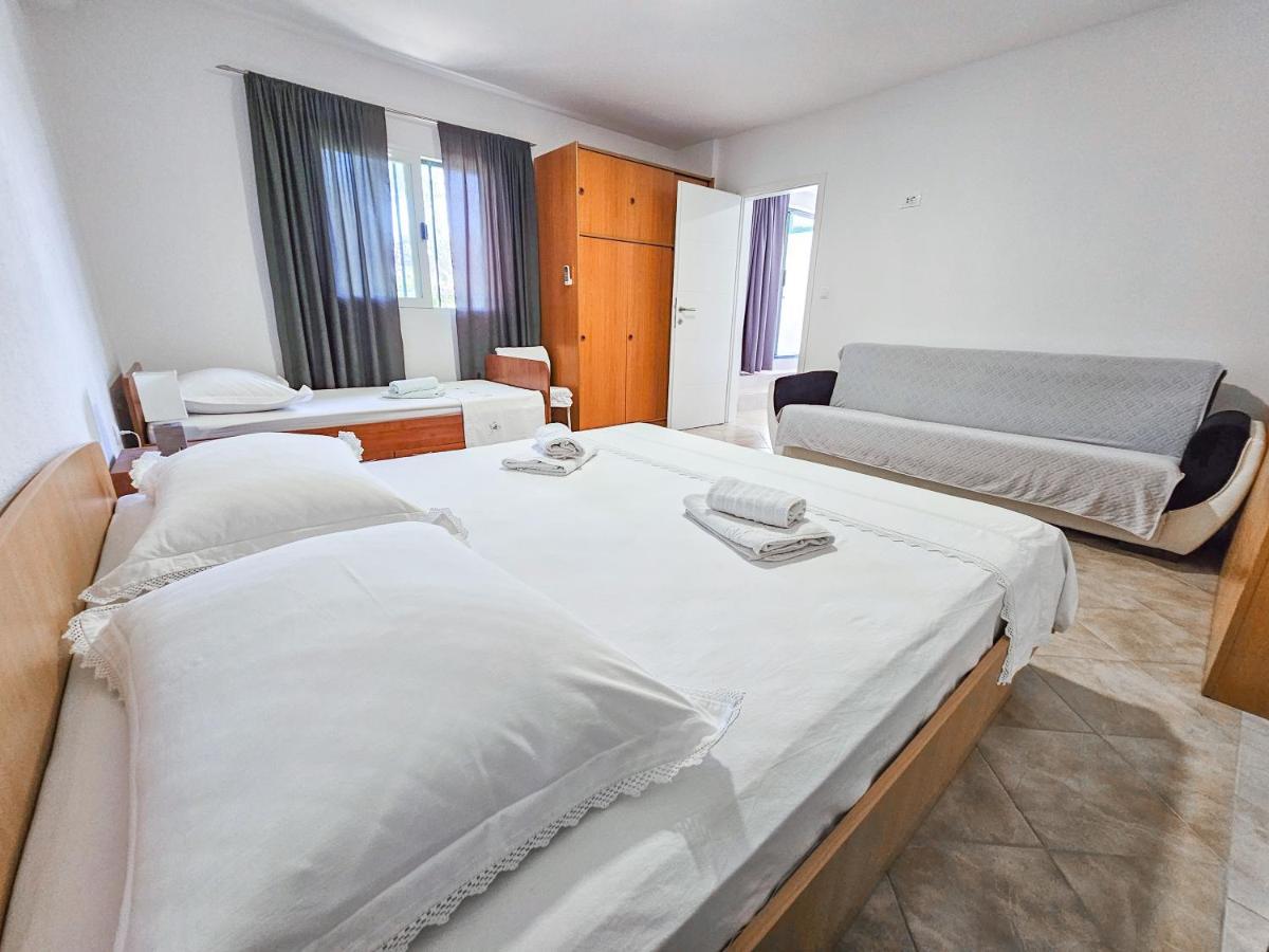 Apartments Vukovic Vanja มาคาร์สกา ภายนอก รูปภาพ