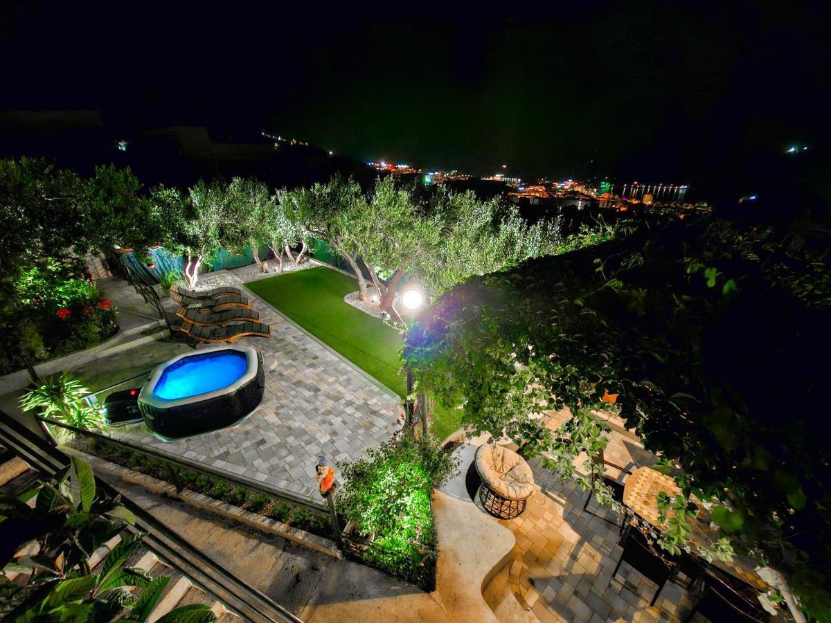 Apartments Vukovic Vanja มาคาร์สกา ภายนอก รูปภาพ
